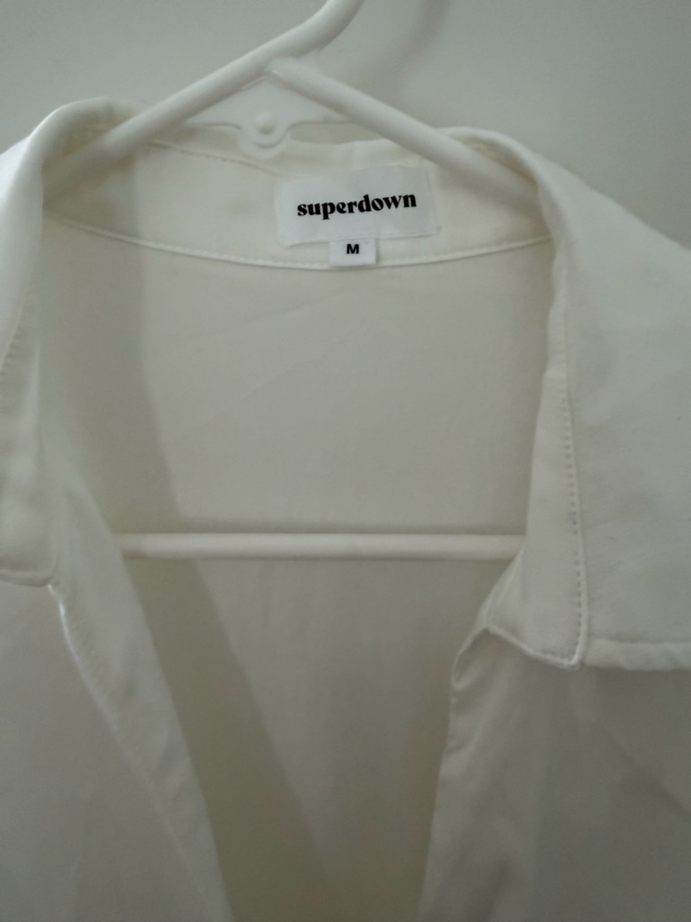 SUPERDOWN Sophie draped mini dress in White satin size M - Picture 5 of 6